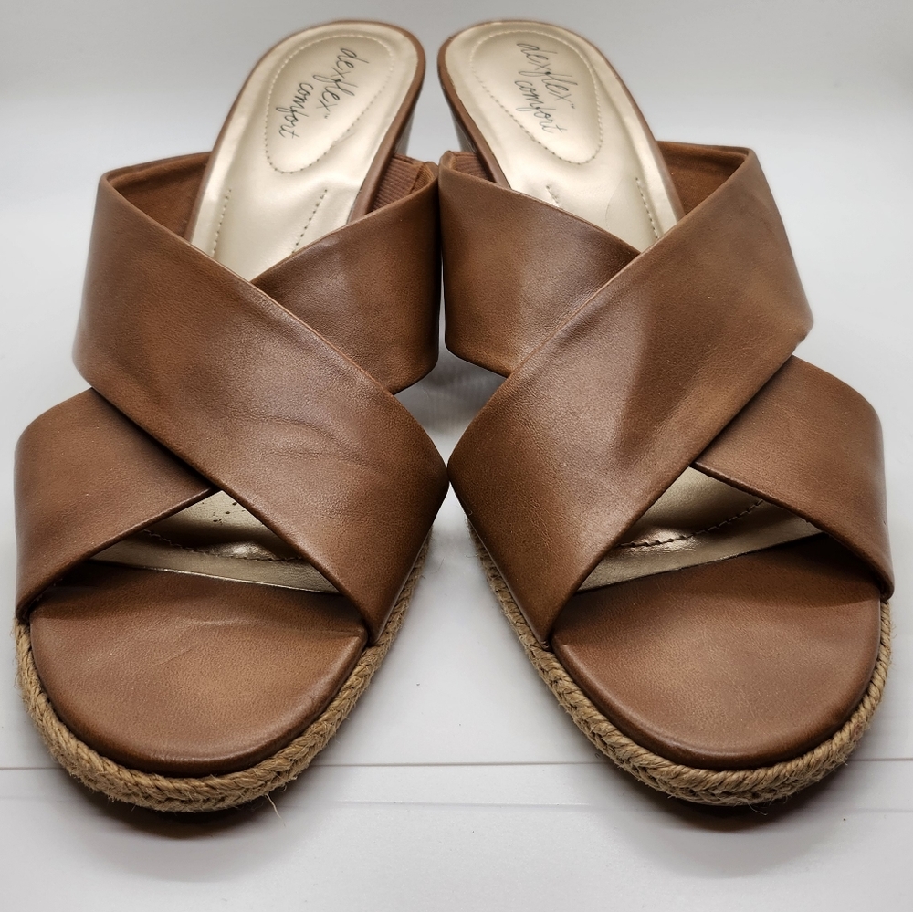 Dexter Comfort from Payless Size 10 Wedge Slide Sandals, Pre-owned